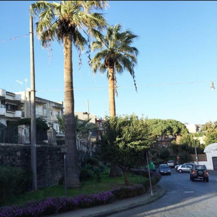 Bed & Breakfast Dietro Le Mura Aci Castello Buitenkant foto