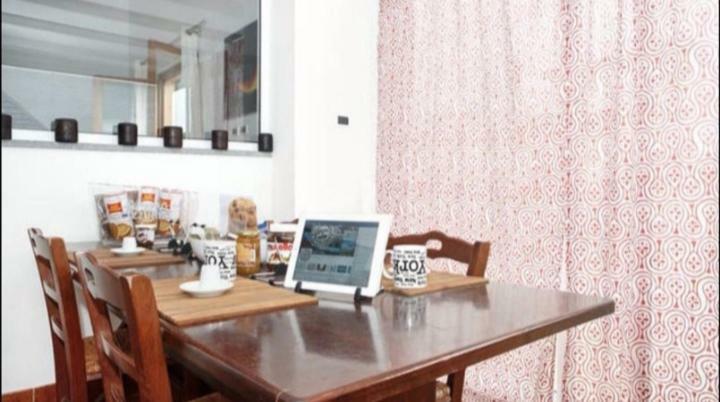 Bed & Breakfast Dietro Le Mura Aci Castello Buitenkant foto